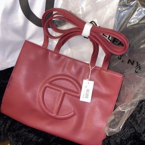 ❤️NWT❤️ New TELFAR Medium oxblood! Never worn! 100% Authentic!